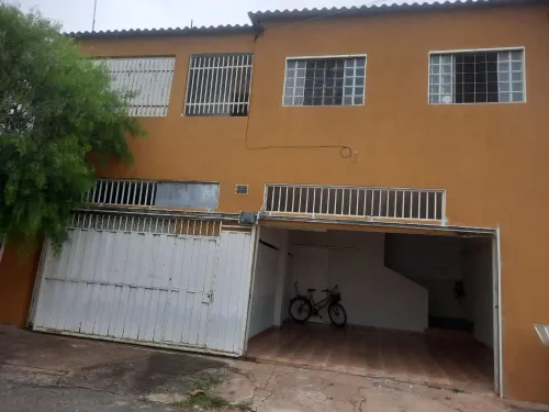 Apartamento na Quadra 4 | Vila Buritís 